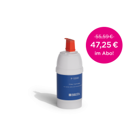BRITA P 1000 vor einem weißen Hintergrund. Eine BRITA P 1000 Filterkartusche vor einem weißen Hintergrund.