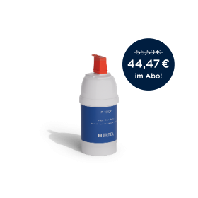 BRITA P 1000 vor einem weißen Hintergrund.  Eine BRITA P 1000 Filterkartusche vor einem weißen Hintergrund.