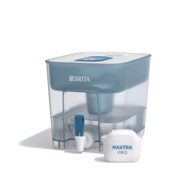 Blaue BRITA Wasserfilter Station Flow mit Filterkartusche Eine blaue BRITA Wasserfilter Station Flow mit einer MAXTRA PRO ALL-IN-1 Filterkartusche